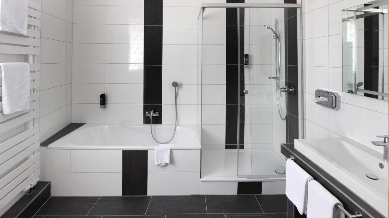 Zur Post Hotel 3*